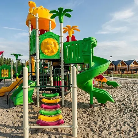 Ross-domki Vip House Casa de Férias Sarbinowo